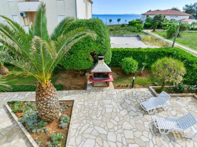 Apartments In House Liveric, In Vir At The Beach Экстерьер фото